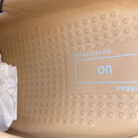 NEW UO molded mule water shoes unisex - Picture 10 of 12